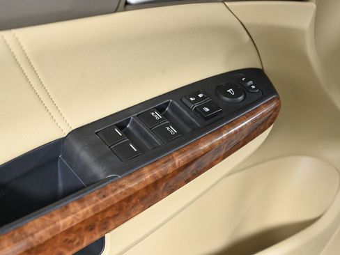 Used 2010 Honda Accord EX-L image 22