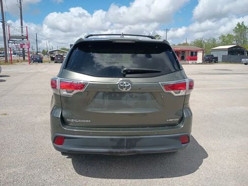 Used 2015 Toyota Highlander Limited image 4