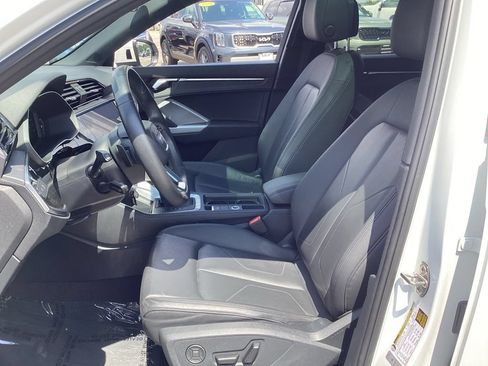Used 2025 Audi Q3 2.0T Premium AWD/4WD image 13