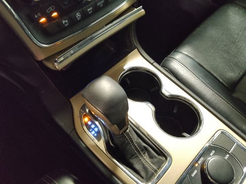 Used 2017 Jeep Grand Cherokee Limited w/ Luxury Group II image 26