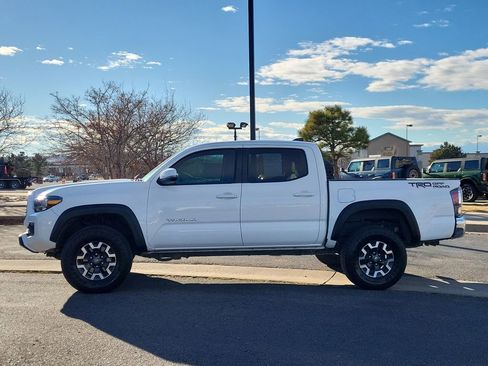 Used 2023 Toyota Tacoma TRD Off-Road RWD image 7