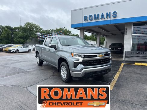 Used 2025 Chevrolet Silverado 1500 LT RWD image 1