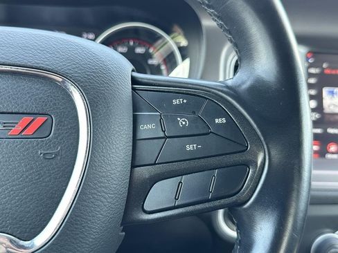 Used 2023 Dodge Charger SXT image 24