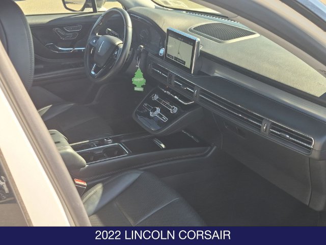 Used 2022 Lincoln Corsair AWD w/ Premium Package image 23
