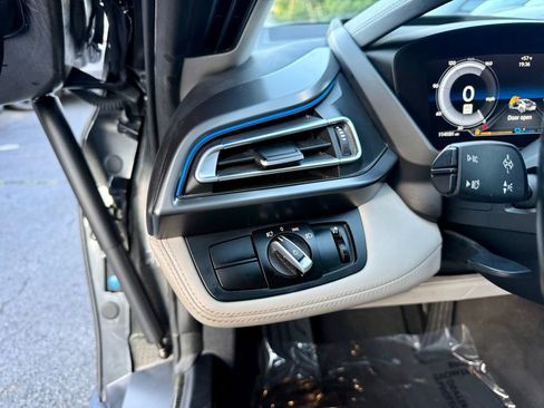 Used 2016 BMW i8 AWD/4WD image 12