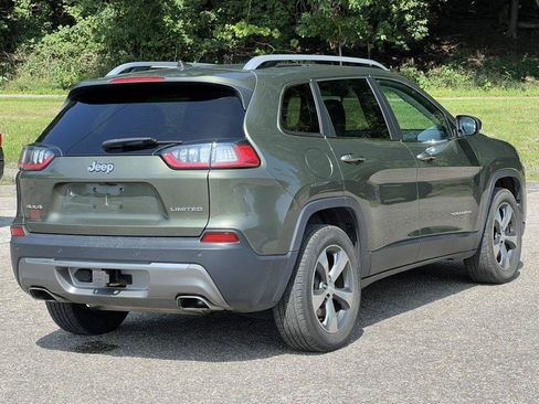 Used 2019 Jeep Cherokee Limited w/ Trailer Tow Group AWD/4WD image 38
