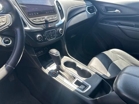 Used 2020 Chevrolet Equinox Premier AWD/4WD image 11