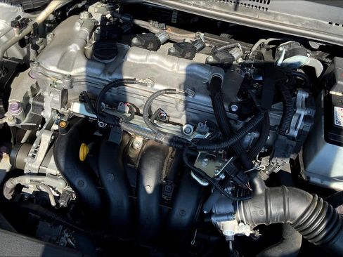 Certified 2022 Toyota Corolla LE image 31