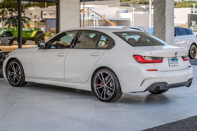 Used 2022 BMW 330i Sedan w/ M Sport Package RWD image 7