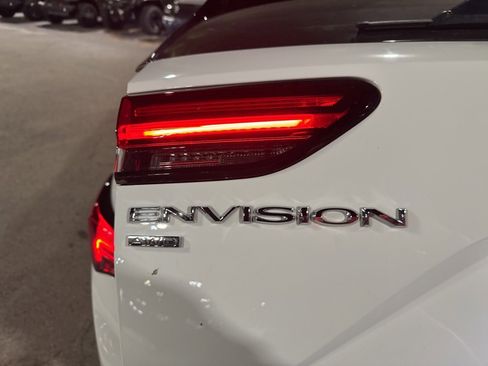 Used 2023 Buick Envision Essence image 14