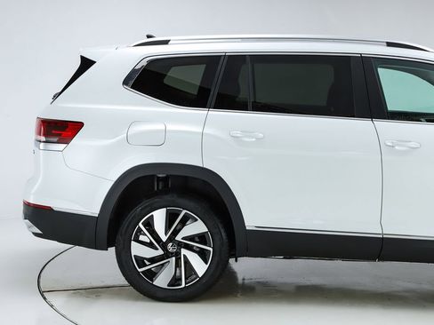 New 2026 Volkswagen Atlas SEL image 50