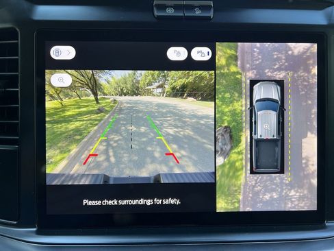 New 2026 Ford F250 Lariat w/ FX4 Off-Road Package image 26