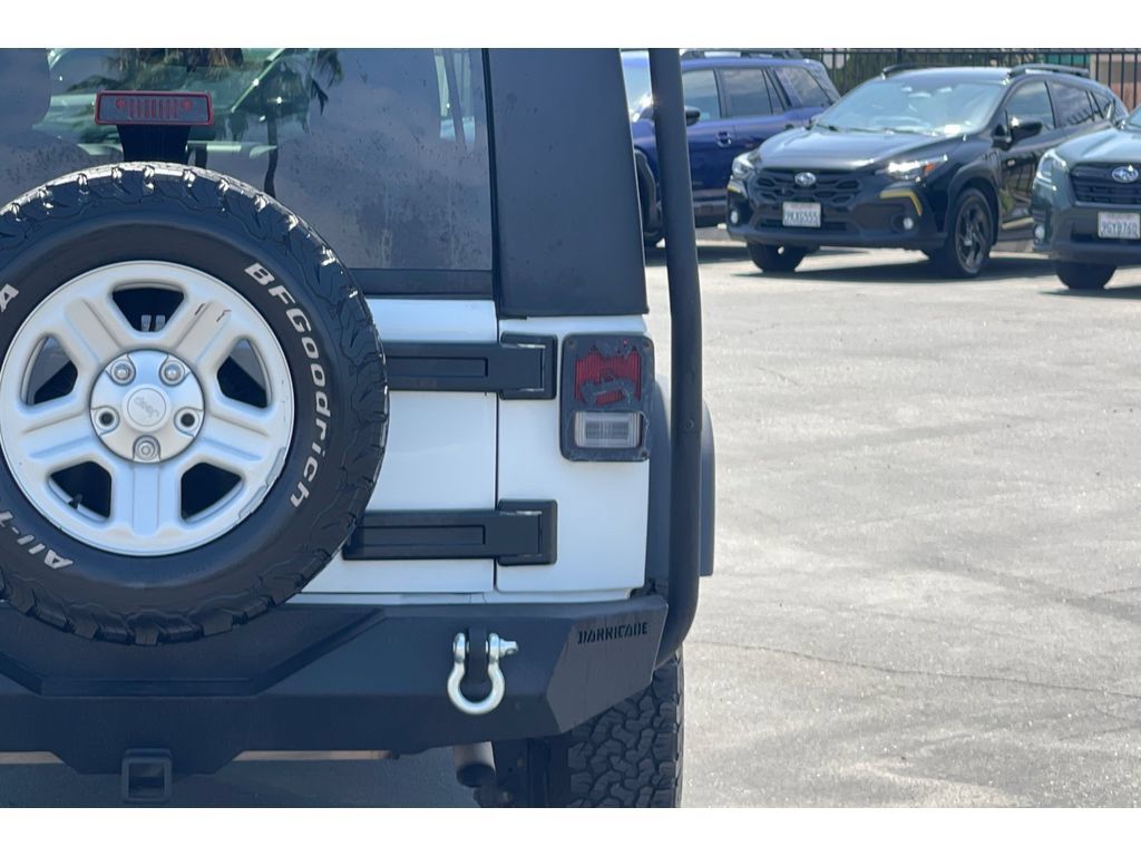 Used 2016 Jeep Wrangler Unlimited Sport AWD/4WD image 42