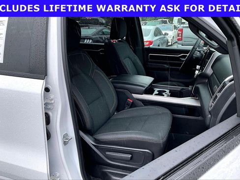 Used 2025 RAM 1500 Big Horn AWD/4WD image 7