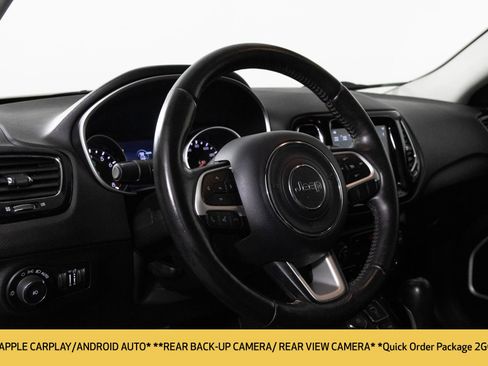 Used 2019 Jeep Compass Limited image 5