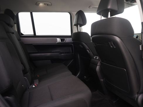 Used 2024 Hyundai Santa Fe SE AWD/4WD image 12