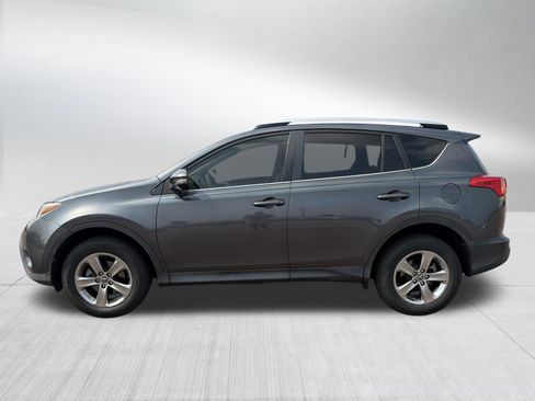 Used 2015 Toyota RAV4 XLE FWD image 4