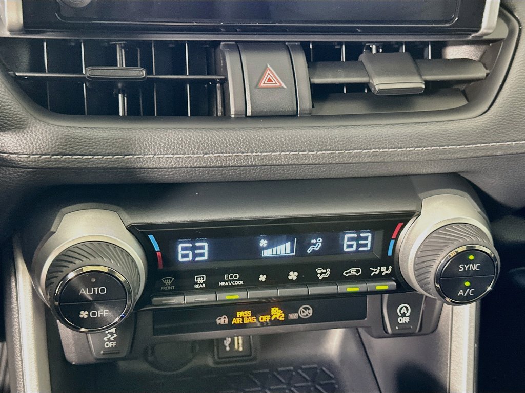 Certified 2025 Toyota RAV4 XLE w/ Convenience Package FWD image 16