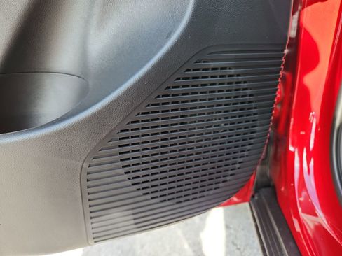 New 2026 Hyundai Kona SE image 16