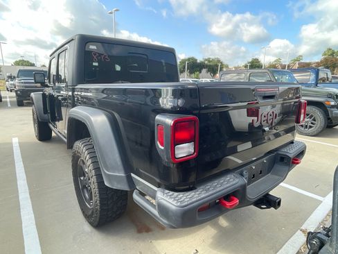 Used 2022 Jeep Gladiator Rubicon AWD/4WD image 6