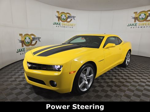 Used 2010 Chevrolet Camaro LT w/ RS Package image 4