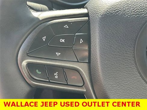 Used 2019 Jeep Cherokee Trailhawk w/ Trailer Tow Group image 27