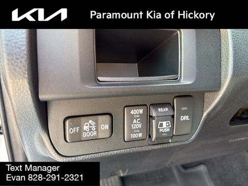 Used 2017 Toyota Tacoma TRD Sport w/ Tow Package RWD image 19