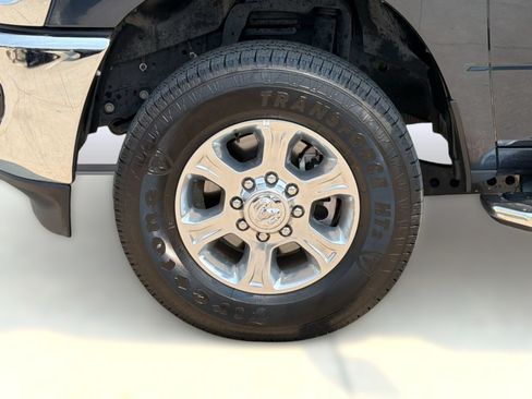 Certified 2026 RAM 2500 Big Horn AWD/4WD image 13