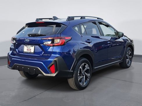 Certified 2025 Subaru Crosstrek 2.0i Premium image 3