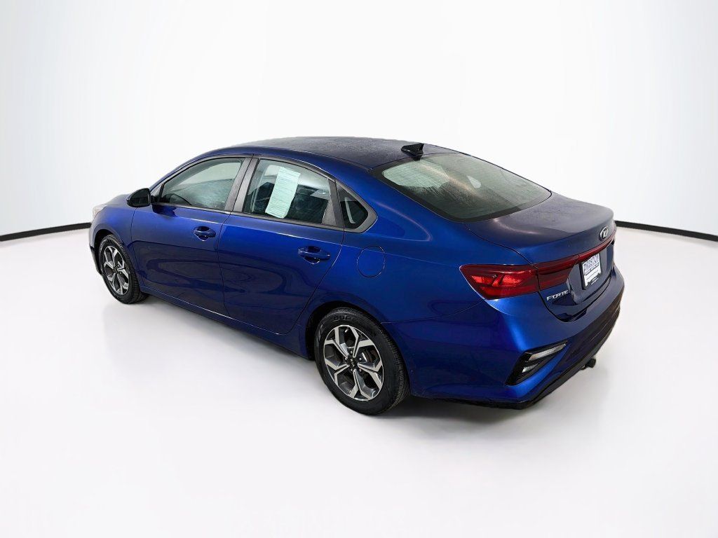 Used 2019 Kia Forte LXS FWD image 7
