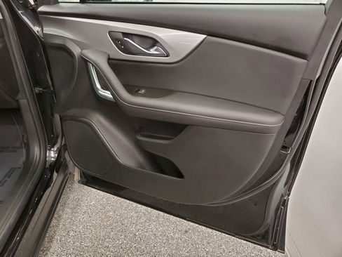 Used 2023 Chevrolet Blazer LT image 20