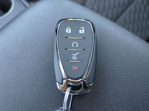 Used 2019 Chevrolet Equinox LT image 36