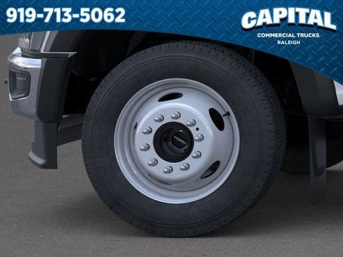 New 2026 Ford F550 4x4 SuperCab Super Duty image 19