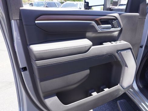 New 2025 GMC Sierra 2500 Denali w/ Max Trailering Package image 15