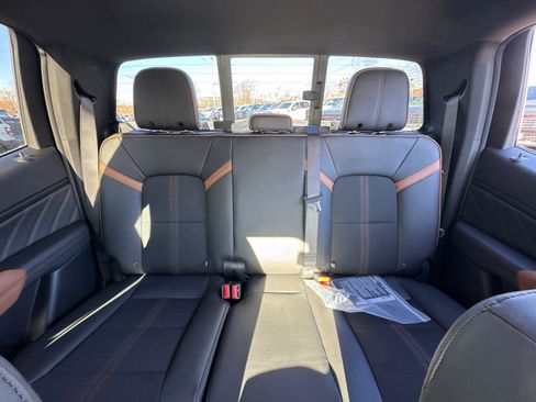 New 2026 GMC Canyon AT4 image 28