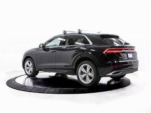 Used 2022 Audi Q8 Premium Plus image 3