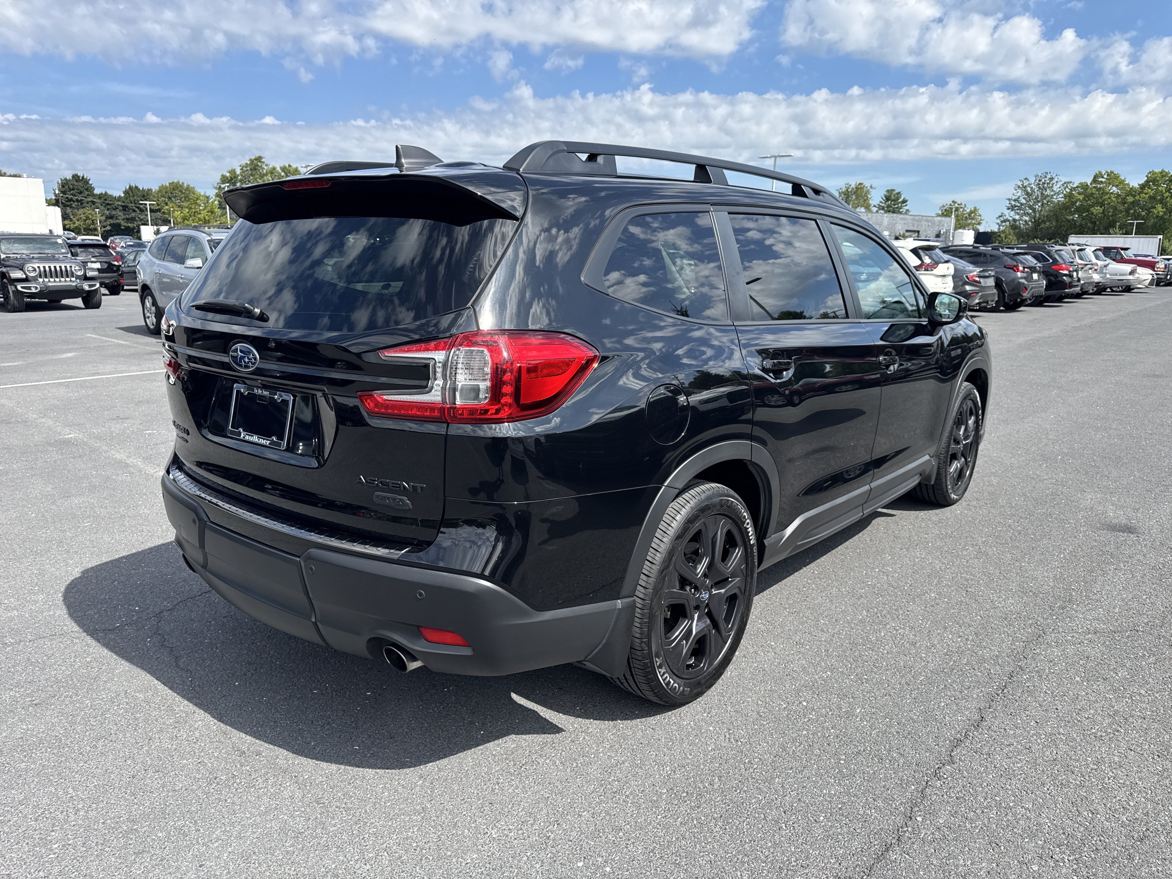 Used 2024 Subaru Ascent Onyx Edition AWD/4WD image 33