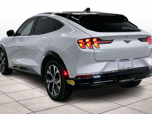 Used 2021 Ford Mustang Mach-E Premium image 14