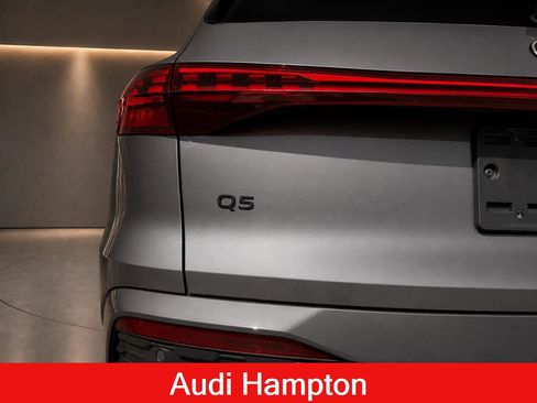 Used 2025 Audi Q5 Premium Plus w/ Premium Plus AWD/4WD image 9