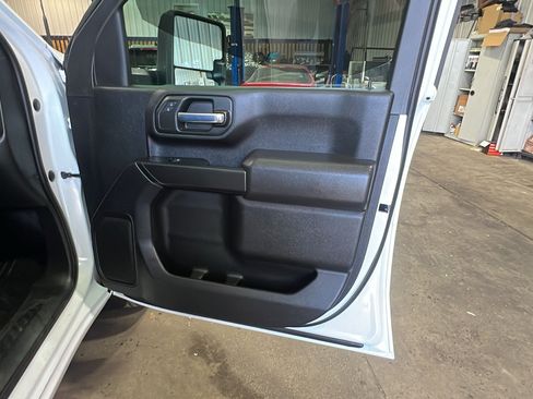Used 2023 Chevrolet Silverado 2500 W/T w/ WT Fleet Convenience Package AWD/4WD image 19