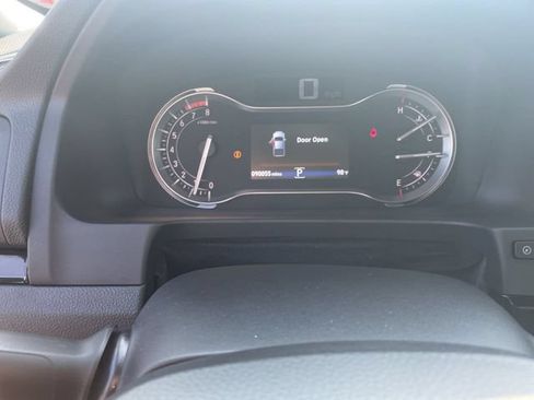 Used 2017 Honda Ridgeline Black Edition image 11
