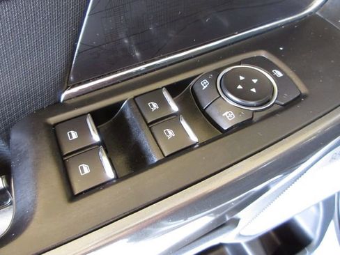 Certified 2022 Ford F150 XLT w/ Equipment Group 302A High image 10