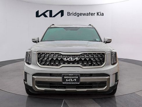 Used 2023 Kia Telluride EX X-Line image 3