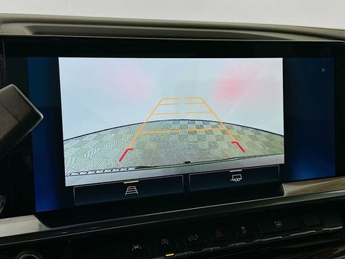 Used 2023 Chevrolet Silverado 1500 RST image 20