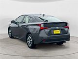 Used 2019 Toyota Prius LE image 3