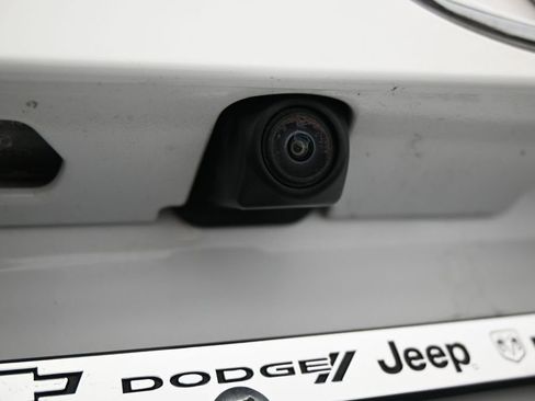 Used 2025 Toyota RAV4 LE FWD image 30