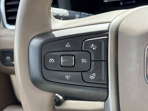 Used 2023 GMC Yukon Denali AWD/4WD image 19