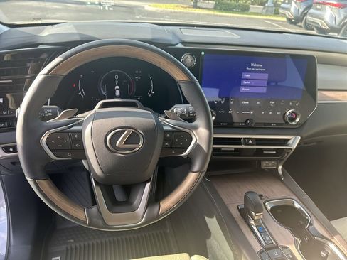 Used 2023 Lexus RX 350 FWD w/ Accessory Package (Z1) image 21