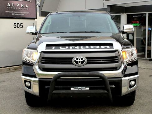 Used 2015 Toyota Tundra SR5 w/ TRD Off Road Package AWD/4WD image 5