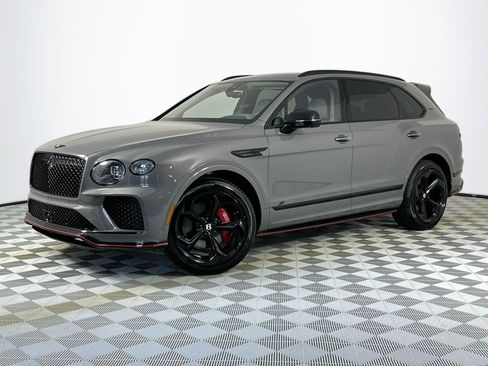 New 2025 Bentley Bentayga image 1